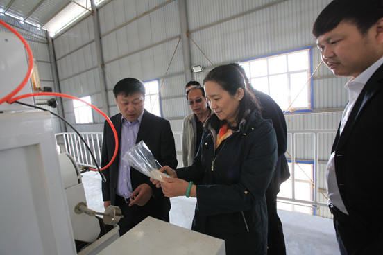 农业部发展打算司副司长刘北桦一行赴我公司在塔吉克境表农业园区调查领导